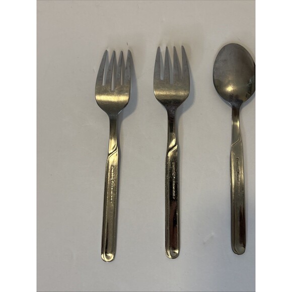 Cambridge PAIGE Stainless Glossy Silverware  Flatware Set Of 5 - Picture 8 of 16